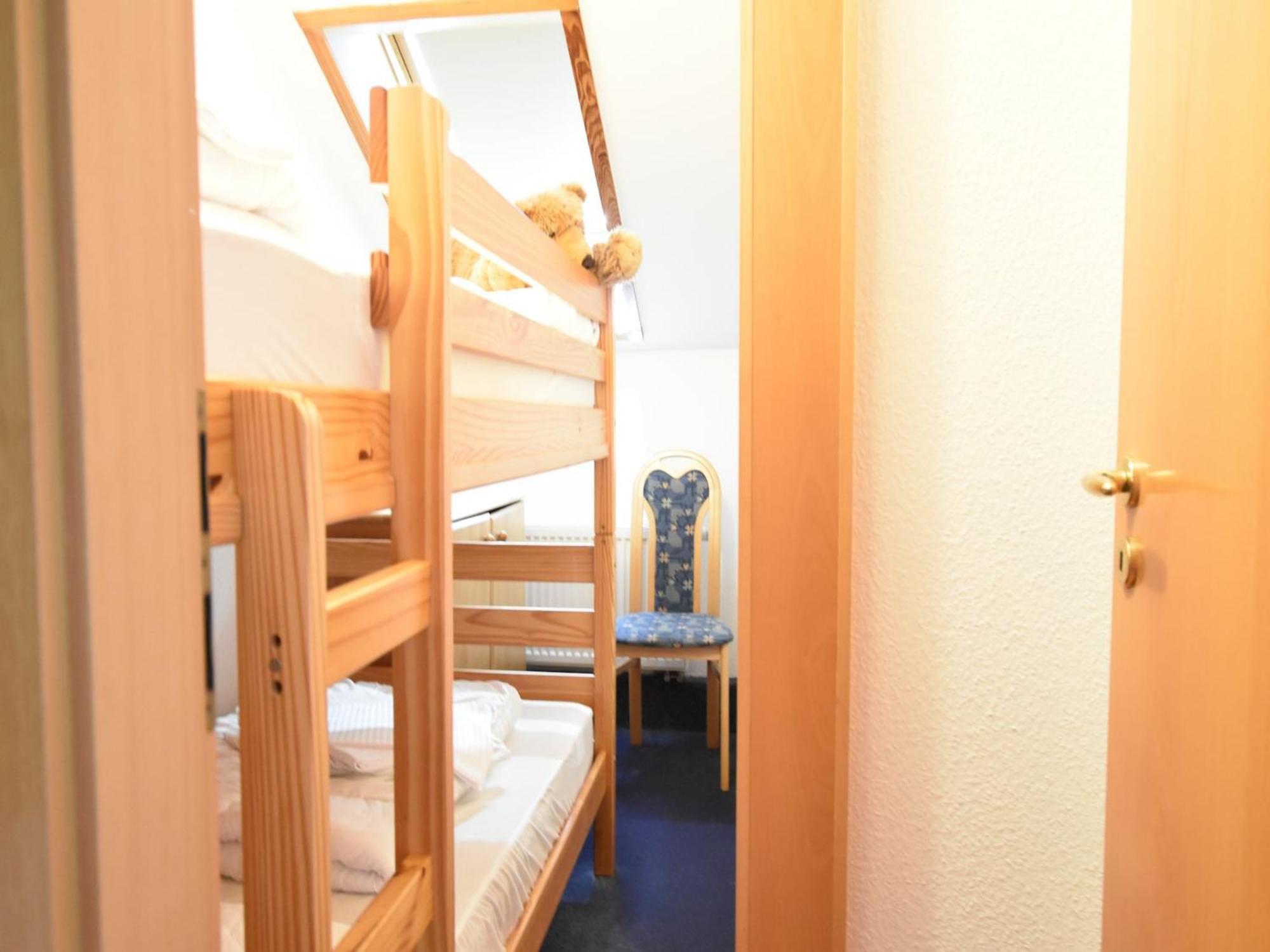 Beautiful Apartment In Rerik With Garden Near Sea Екстер'єр фото