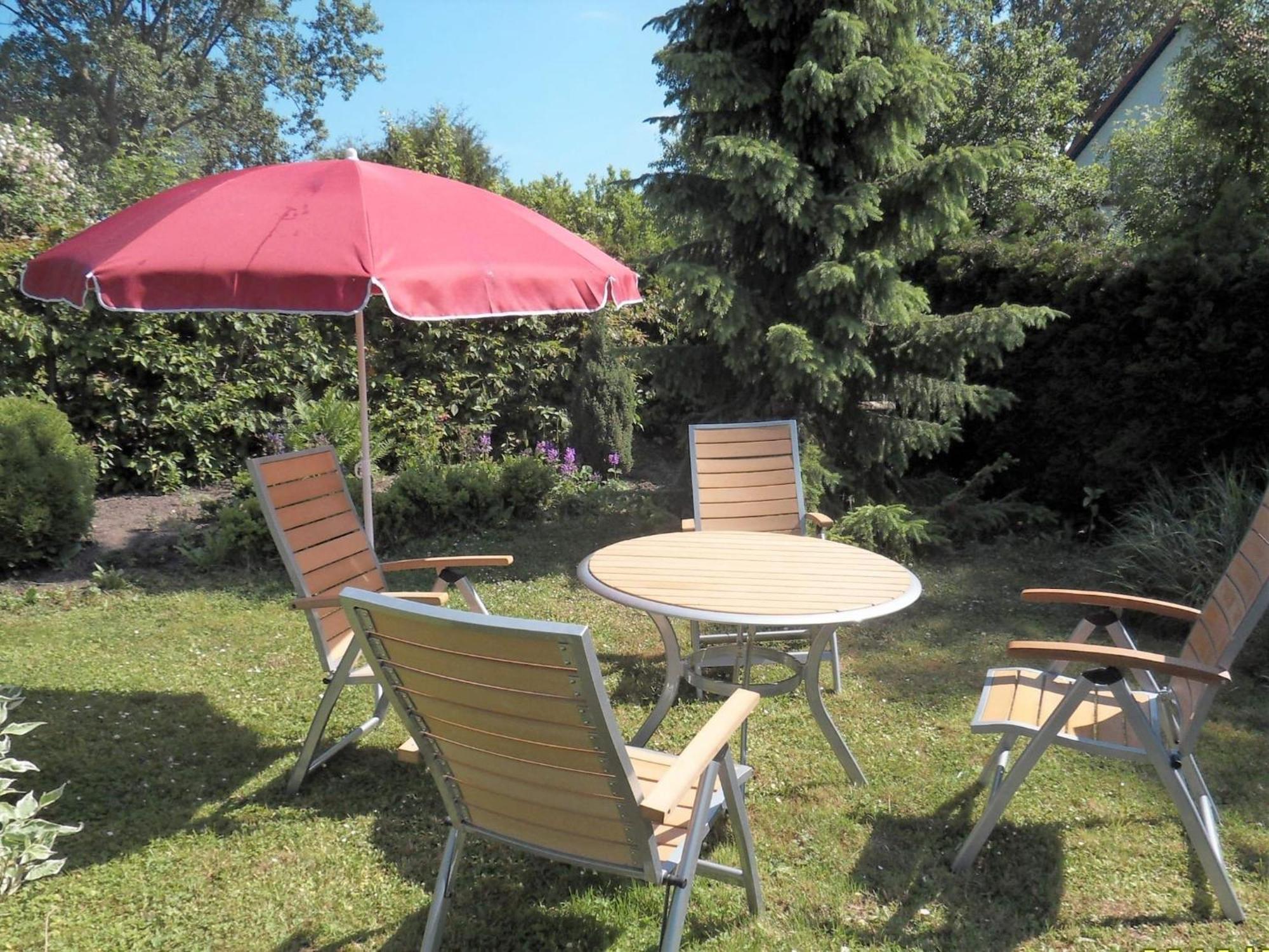 Beautiful Apartment In Rerik With Garden Near Sea Екстер'єр фото